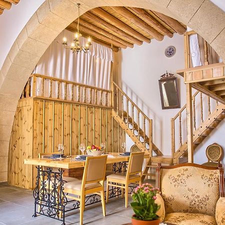 Stone Arch Villa Malona Village Exterior foto