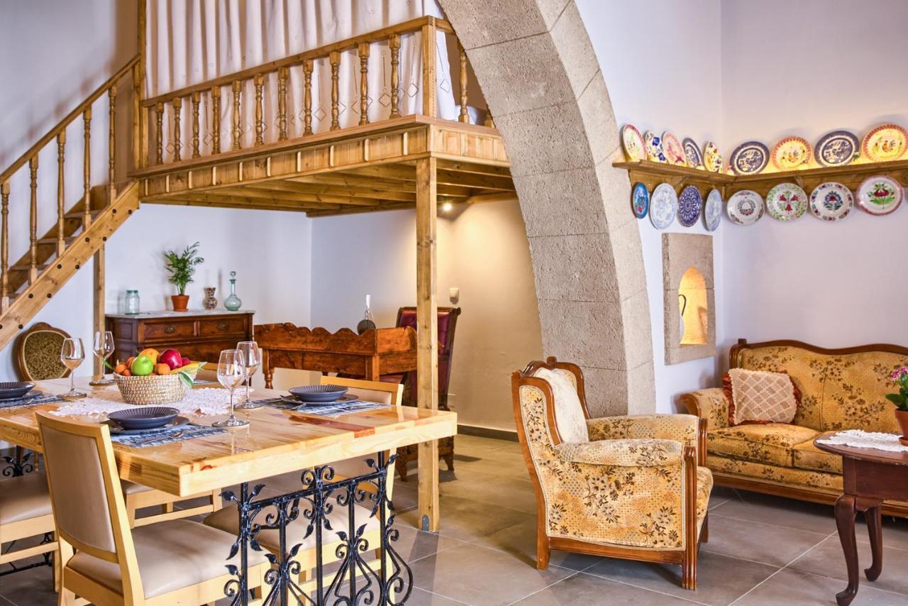 Stone Arch Villa Malona Village Exterior foto